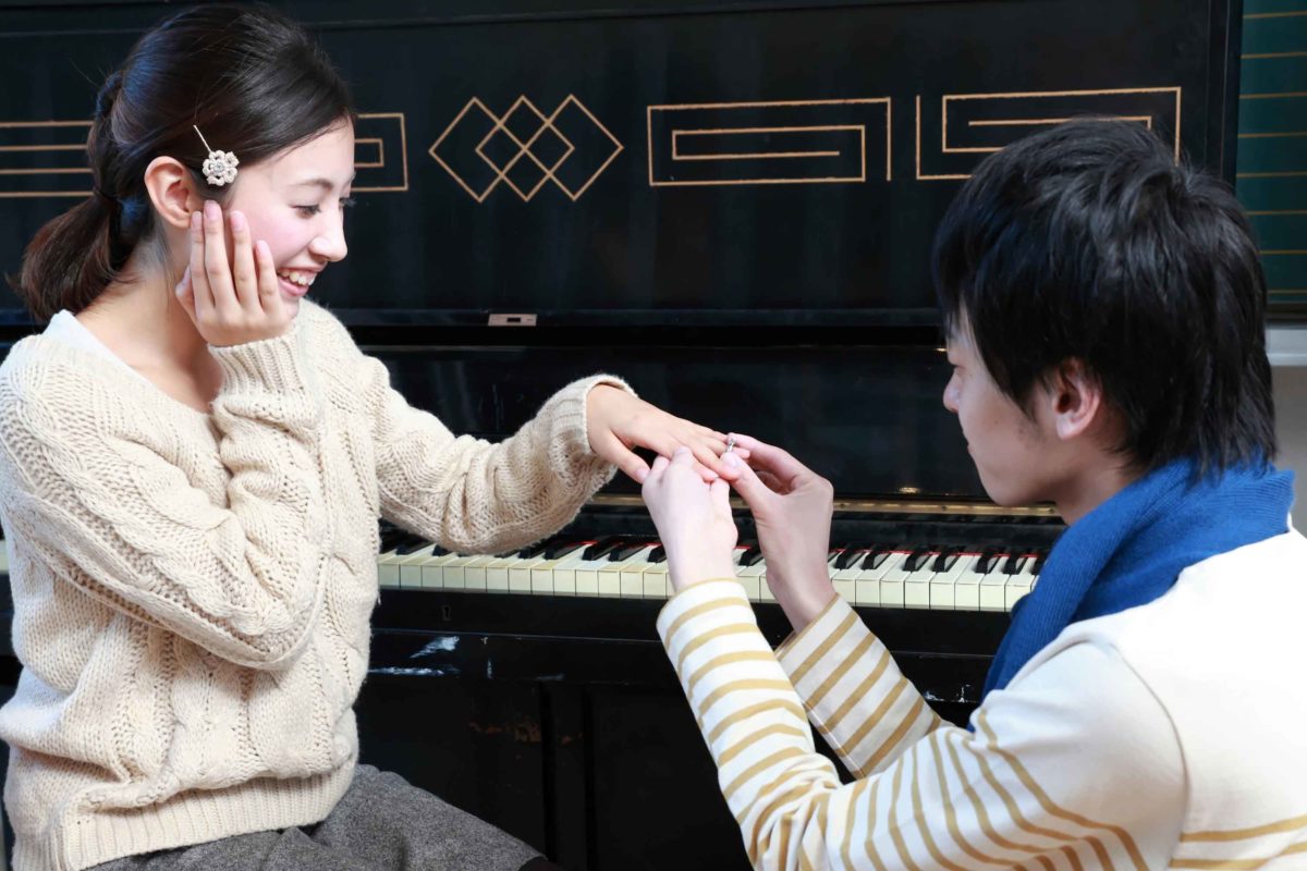 婚約指輪