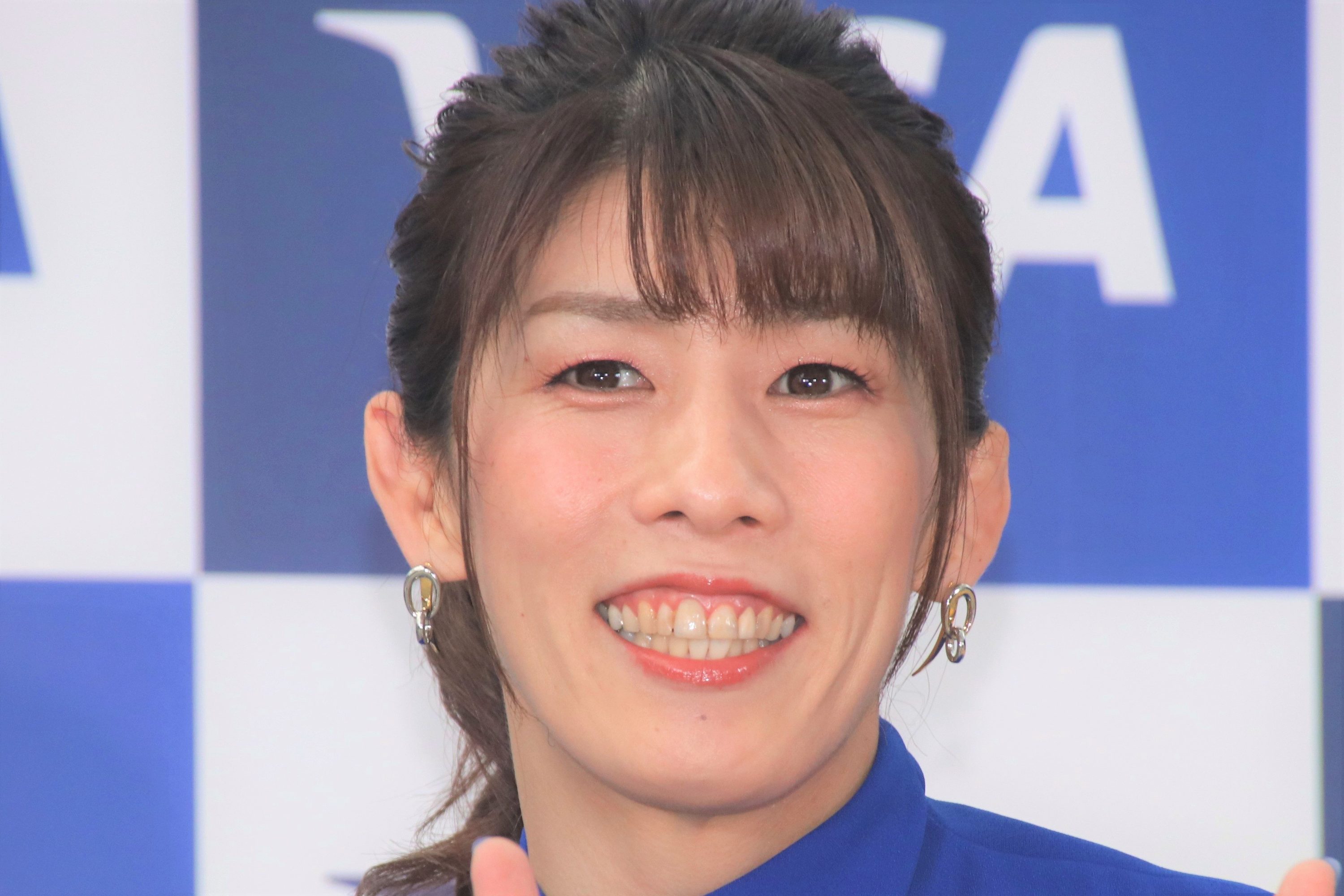 吉田沙保里 2人の姪との顔出し3ショット公開 美人3姉妹 似てる Fumumu