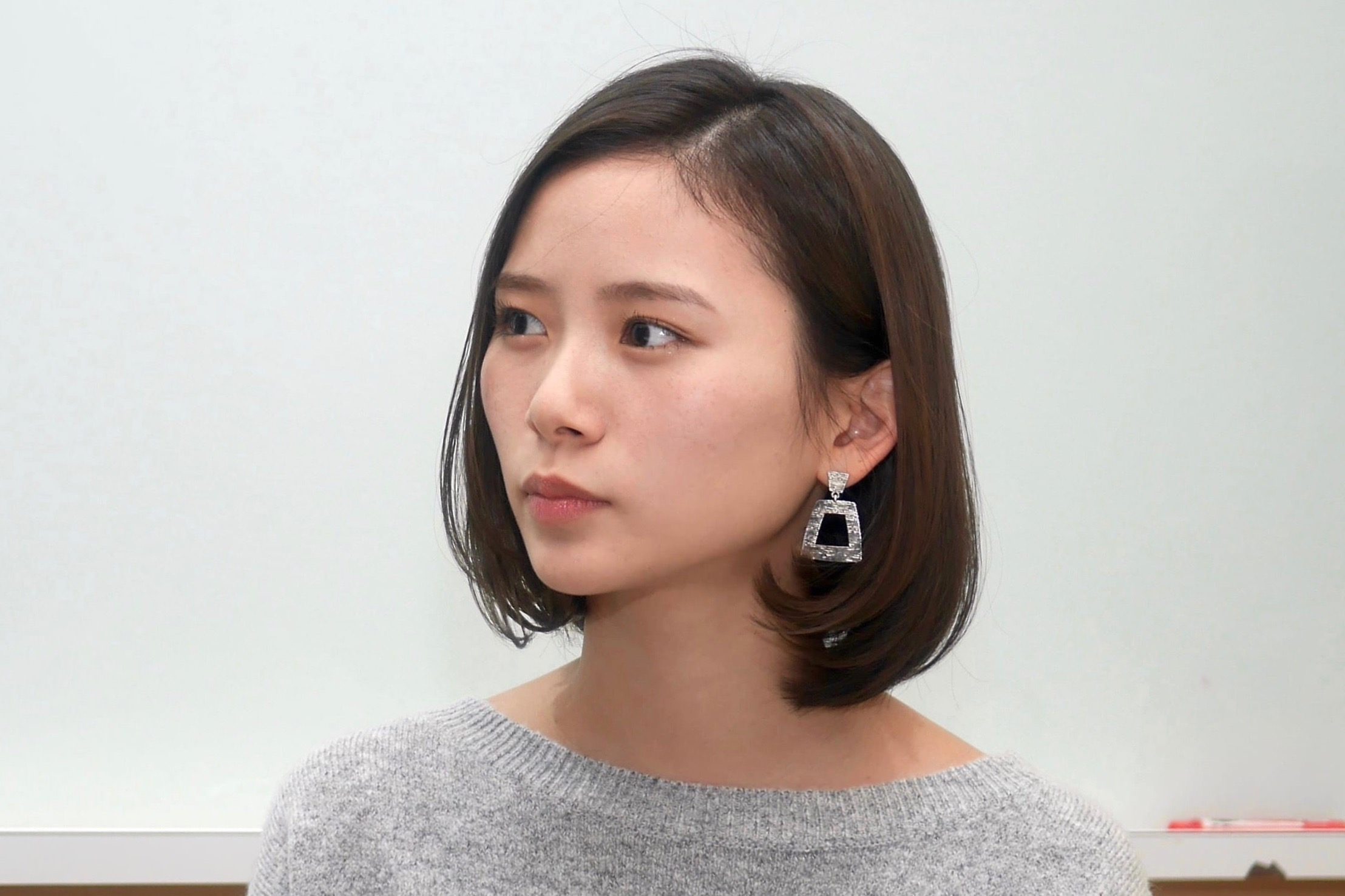 朝日奈央 浜辺美波に提案した 目立たないジャンプの方法 が可愛いと話題 Fumumu