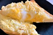 山本ゆりの「新玉タルタルトースト」が絶品　新玉ねぎの食べ方はこれが最強かも